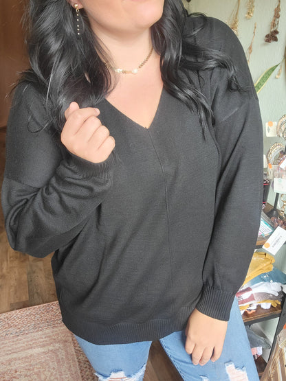 Oversized black pullover